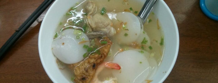 Bánh Canh Lạ is one of Danh sách quán ăn 2.