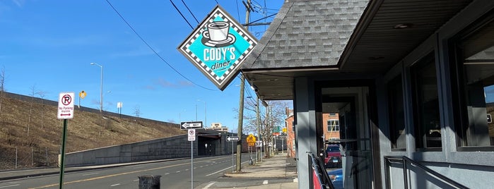 Cody's Diner is one of Gnu Hey-vin.