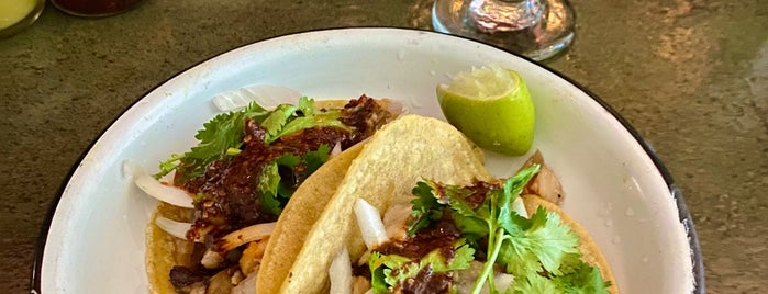 La Loncheria is one of 🇺🇸 NYC Tacos 🌮.