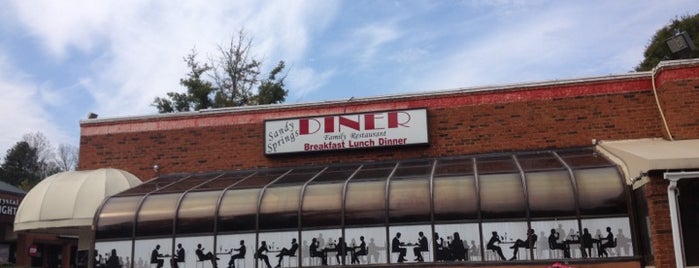 Sandy Springs Diner is one of Tempat yang Disukai Charles.