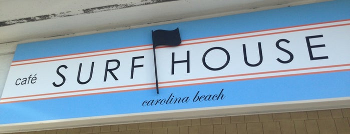 Surf House Cafe & Shop is one of Tempat yang Disukai Brad.