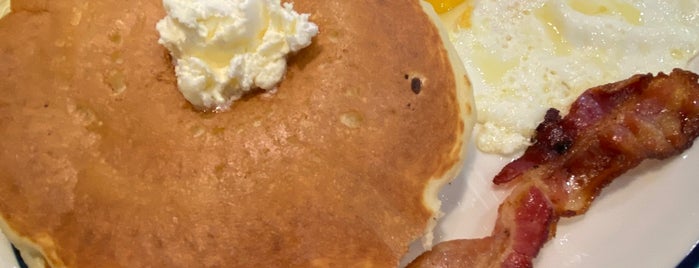 IHOP is one of Christophさんのお気に入りスポット.