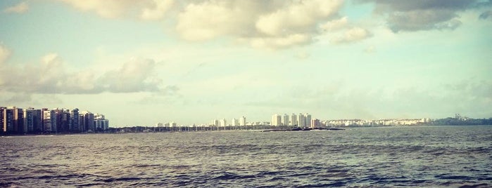 Praia de Camburi is one of Beach.