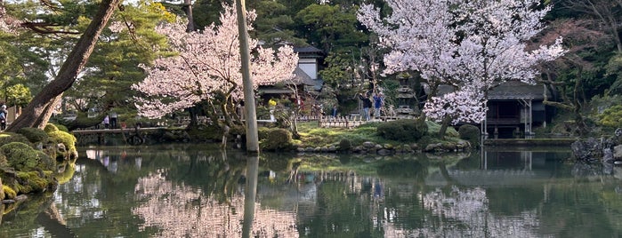Hisagoike Pond is one of ☀Kanazawa☁.