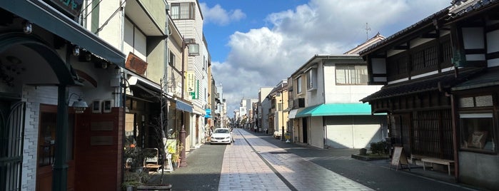 横安江町商店街 is one of 富山金沢.