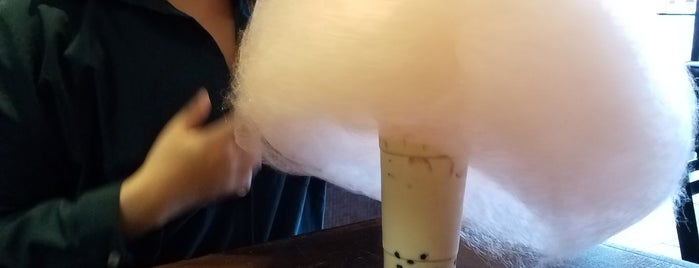 Wow Bubble Tea and Snacks is one of Paulさんの保存済みスポット.