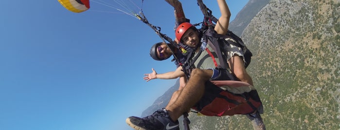 Fly Lycia Paragliding is one of Atahan'ın Beğendiği Mekanlar.