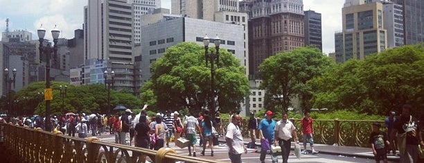 Praça do Correio is one of Bairro Bom Retiro.