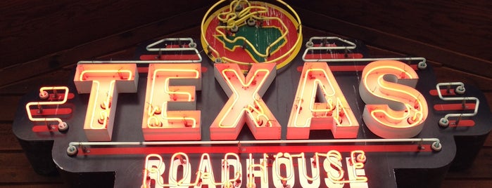 Texas Roadhouse is one of Orte, die Lisa gefallen.