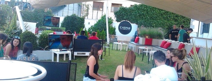 Casino Lounge Bar is one of Sitios chulos en la Sierra de Madrid.