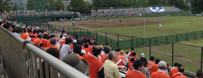 秦野球場 is one of baseball stadiums.