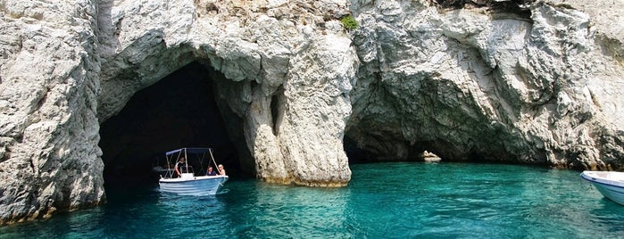 Marathonisi cave is one of Zakynthos destynacje.