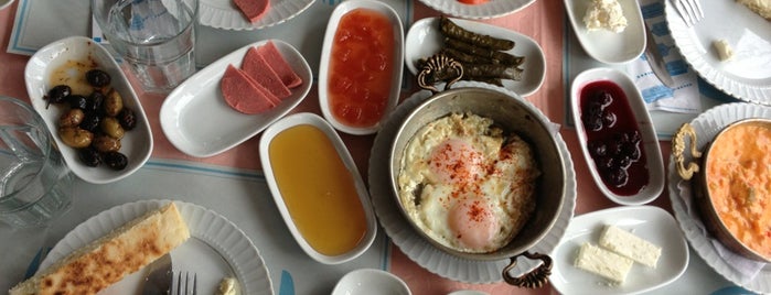 Tatar Mutfağı is one of Lieux sauvegardés par Elif Merve.