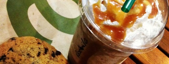 Libreria Cafe Ateneo is one of Sandra 님이 좋아한 장소.