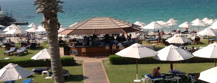 Dubai Marine Beach Resort & Spa is one of Orte, die Sabrina gefallen.