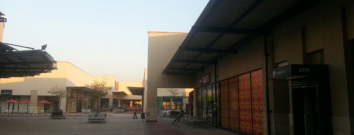 Stoneridge Shopping Centre is one of Shopping Malls/Centres in South Africa.