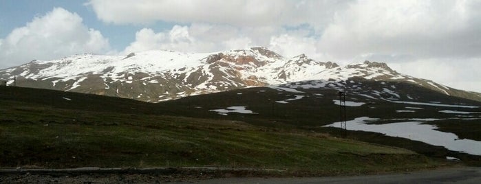 Vorotan Pass is one of Discover Armenia.