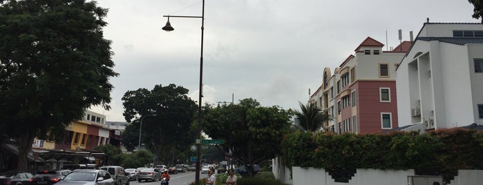 Siglap is one of Ianさんのお気に入りスポット.