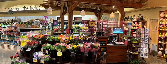 Safeway Marpole is one of Orte, die Karenina gefallen.