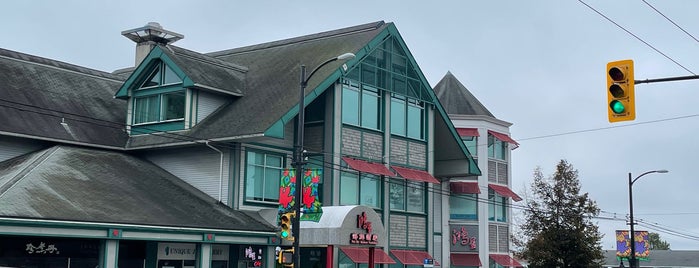 Red Star Seafood Restaurant 鴻星海鮮酒家 is one of Vancouver.