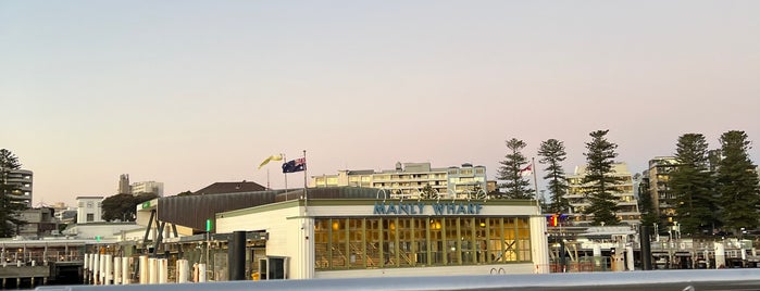 Manly Ferry is one of Lugares favoritos de Thierry.