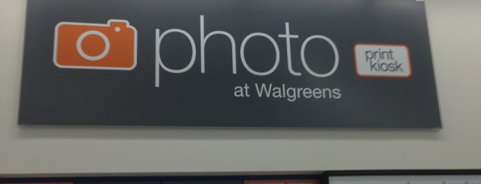 Walgreens is one of สถานที่ที่ Keith ถูกใจ.