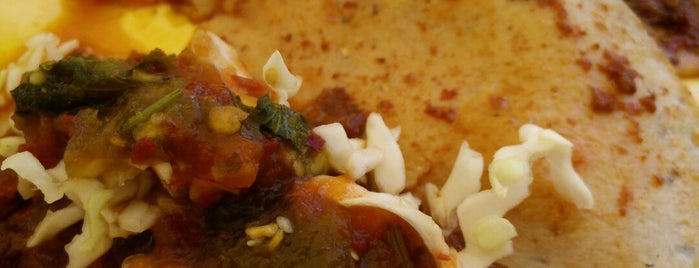 Tacos de canasta El Huracan is one of Fernandaさんの保存済みスポット.