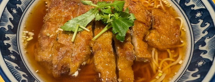 新世界菜館 is one of 飲食店.