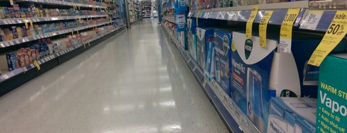 Walgreens is one of Kenny’s Liked Places.