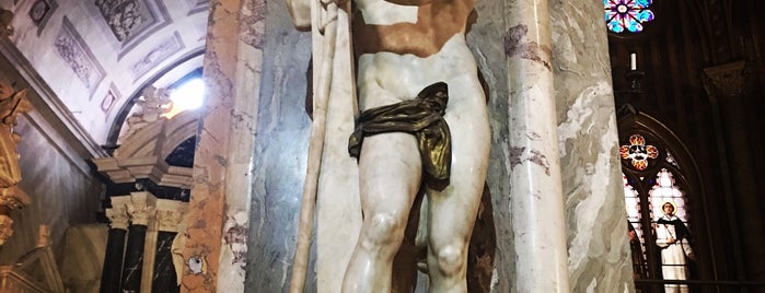 Cristo di Minerva di Michelangelo is one of Conecete Roma.