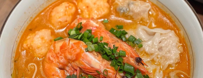 Le Shrimp Ramen is one of Micheenli Guide: Pao fan trail in Singapore.
