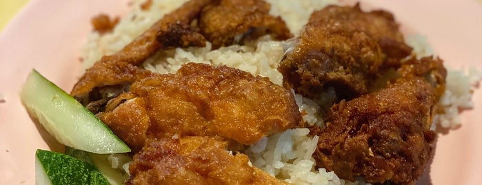 Da-ji Hainanese Chicken Rice is one of Singapore.