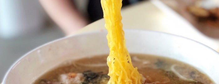 Seng Kee Mushroom Minced Meat Noodle is one of Lugares favoritos de James.