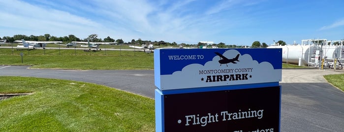 Montgomery County Airpark (GAI) is one of Aeroportos.