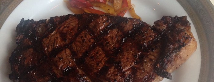 Bohanan's Prime Steaks and Seafood is one of Romantic San Antonio.