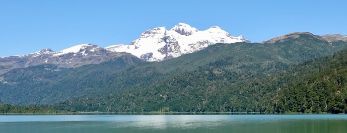 Lago Frías is one of Conocete Bariloche.