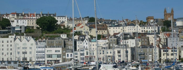 Guernsey Harbour is one of Davidさんのお気に入りスポット.