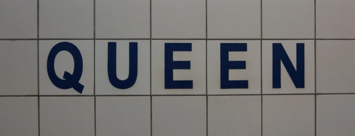Queen Subway Station is one of Lugares favoritos de Joe.