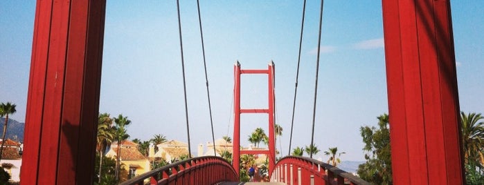 Puente Rio Verde is one of Deniz'in Beğendiği Mekanlar.