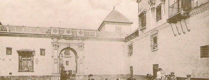 Casa de Pilatos is one of Sevilla Misterios y Leyendas.