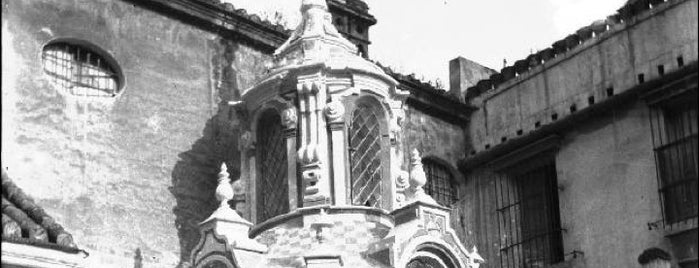 Capilla del Cristo de los Desamparados is one of Sevilla Misterios y Leyendas.