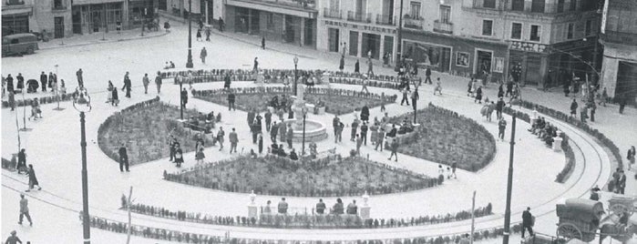 Plaza de la Encarnación is one of Lugares Históricos en Sevilla - Historic Sites.