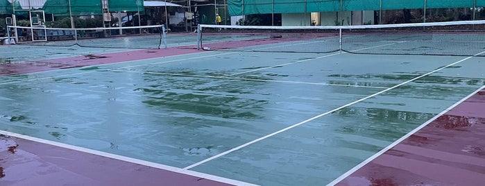 Sahakorn Village Soi 47 - Tennis Court is one of Favorite Great Outdoors.