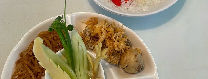 Lai Ros is one of ร้านอาหารไทยเจ้าอร่อย.