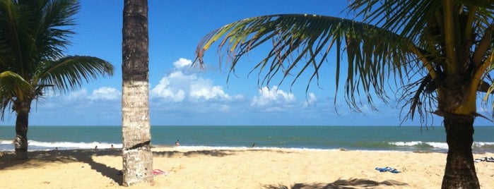 Praia de Itacimirim is one of Tempat yang Disukai Vanessa.