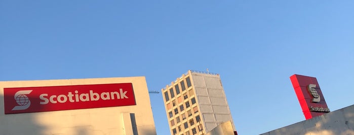 Scotiabank is one of Aknyさんのお気に入りスポット.