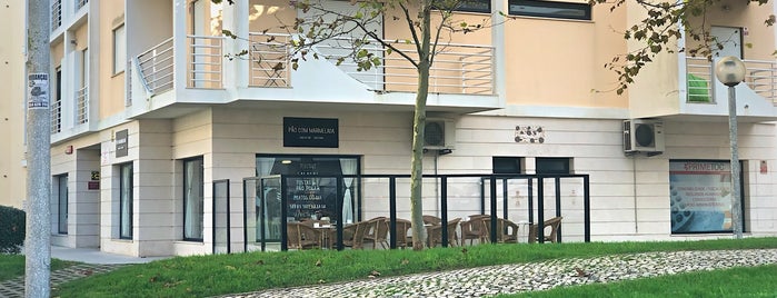 Pão com Marmelada is one of Hotéis e Restaurantes.