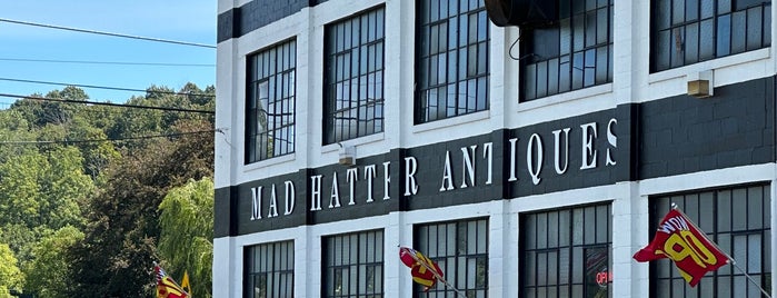 The Mad Hatter Antique Mall is one of Pennsylvania - 1.