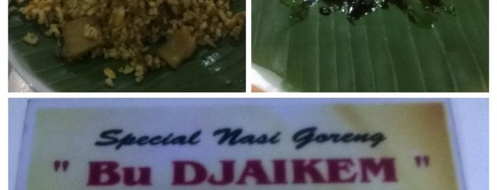 Spesial Nasi Goreng "Bu Djaikem" is one of Tempat makan enak di Ungaran.