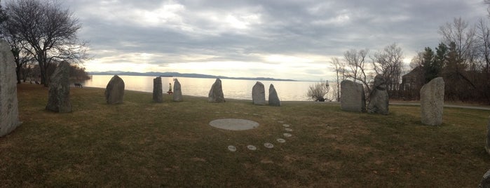 Burlington Earth Clock is one of A'nın Beğendiği Mekanlar.